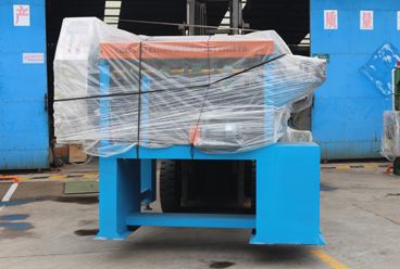 Machine de compositeur de placage de base / machine de construction de placage envoyée au client en Inde aujourd'hui