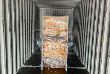 la machine de presse à froid de contreplaqué est exportée