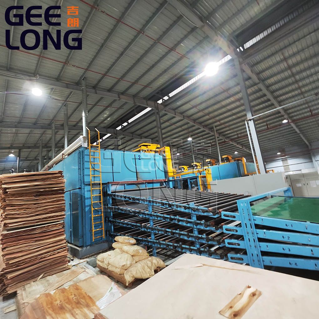 Machine de séchoir à rouleaux de placage en Chine