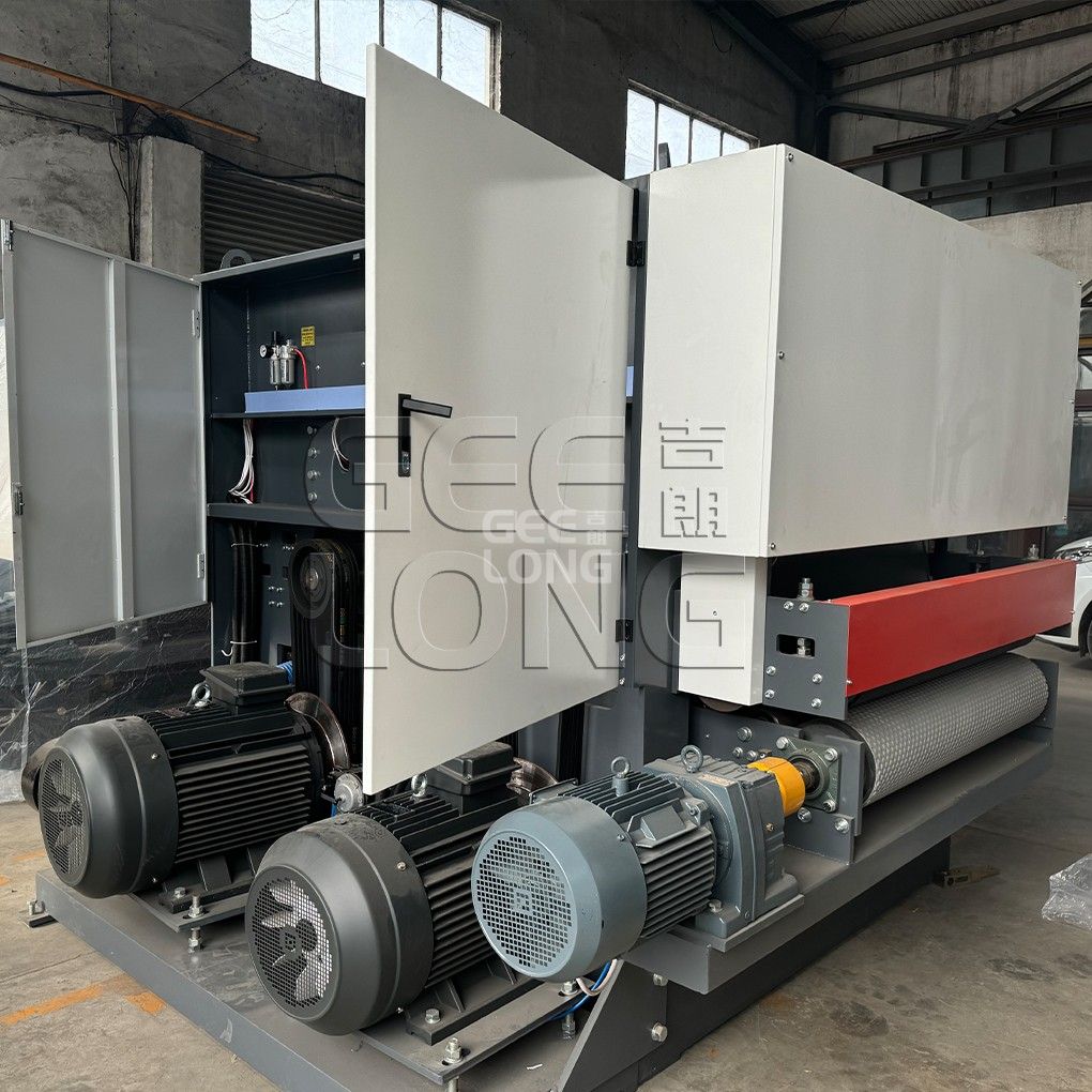 Machine de ponçage et d'étalonnage de contreplaqué robuste en Chine