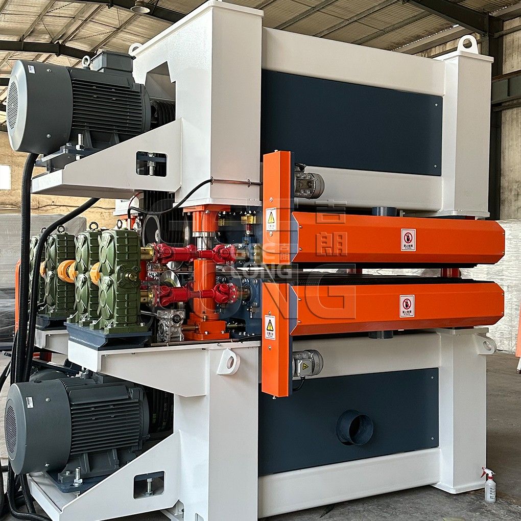 Machine de ponçage de calibrage de contreplaqué