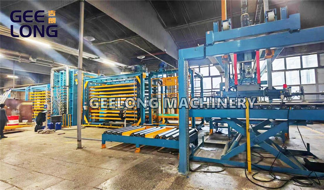 Geelong Automatique 5x10feet Film fait face à la ligne de presse à chaud de contreplaqué Geelong Automatique 5x10feet Film fait face à la ligne de presse à chaud de contreplaqué