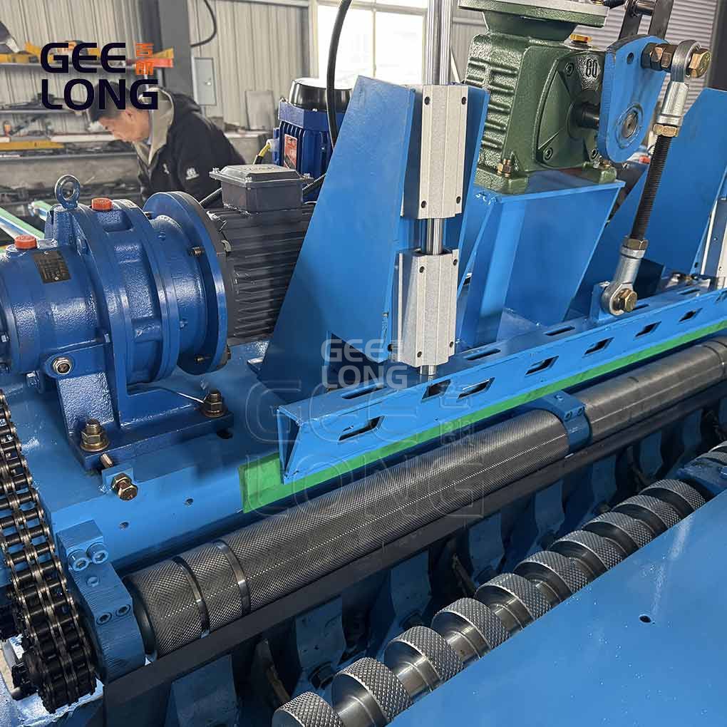 Ligne de déroulage de placage de petites grumes GEELONG